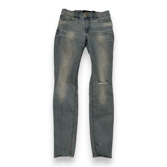 Lucky Brand Women's Jeans Size 8 Sasha Super Skinny Light Wash Distressed - Picture 1 of 4